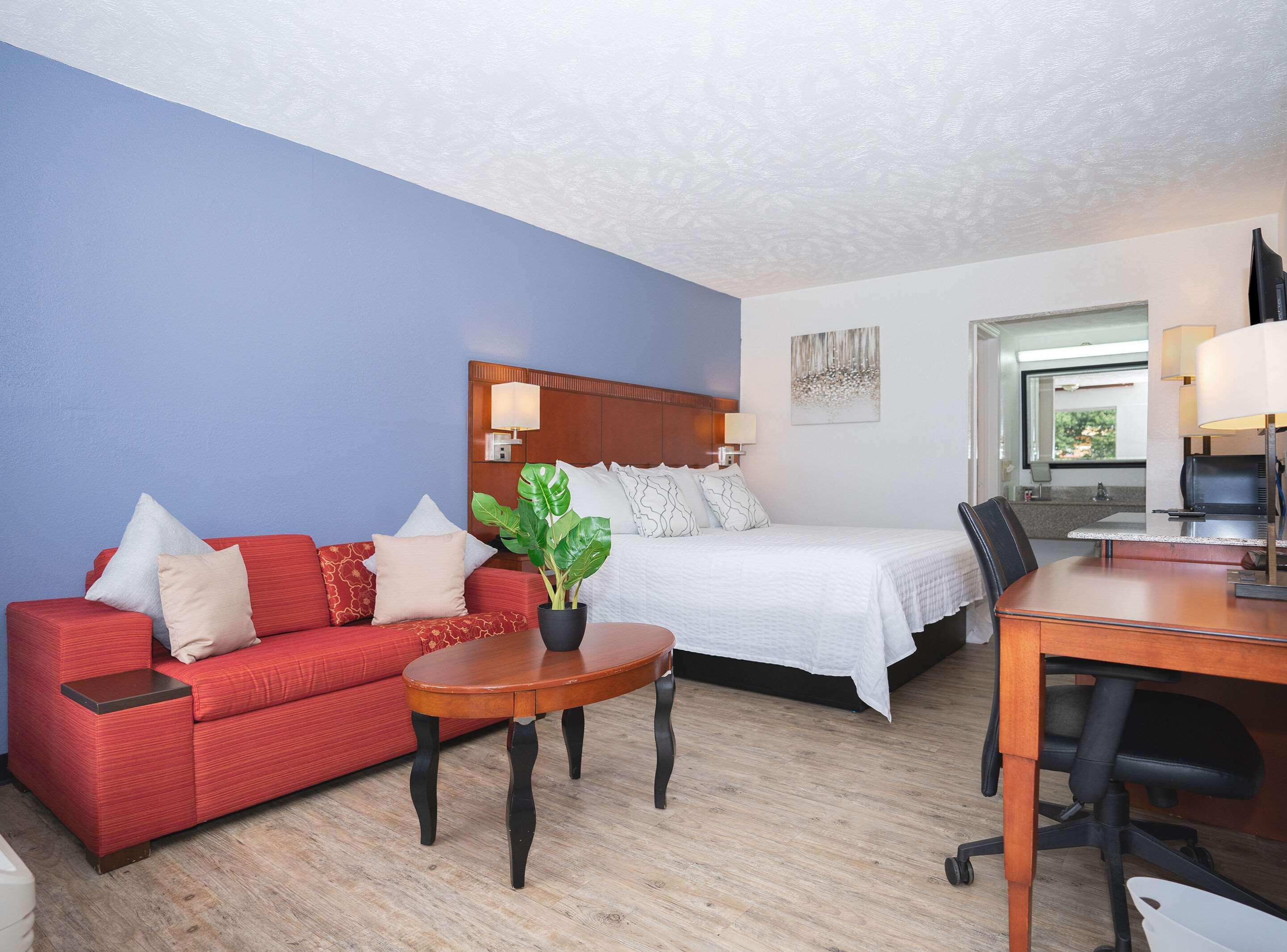 Ramada By Wyndham Lumberton Hotel Екстериор снимка